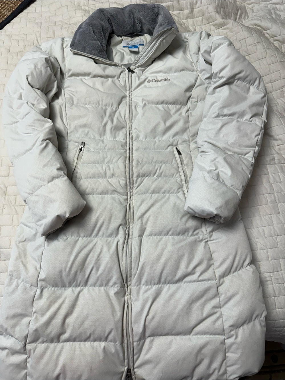 Columbia Women's White Long Puffer Coat with Gray Collar